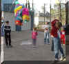 pinata2.jpg (16562 bytes)